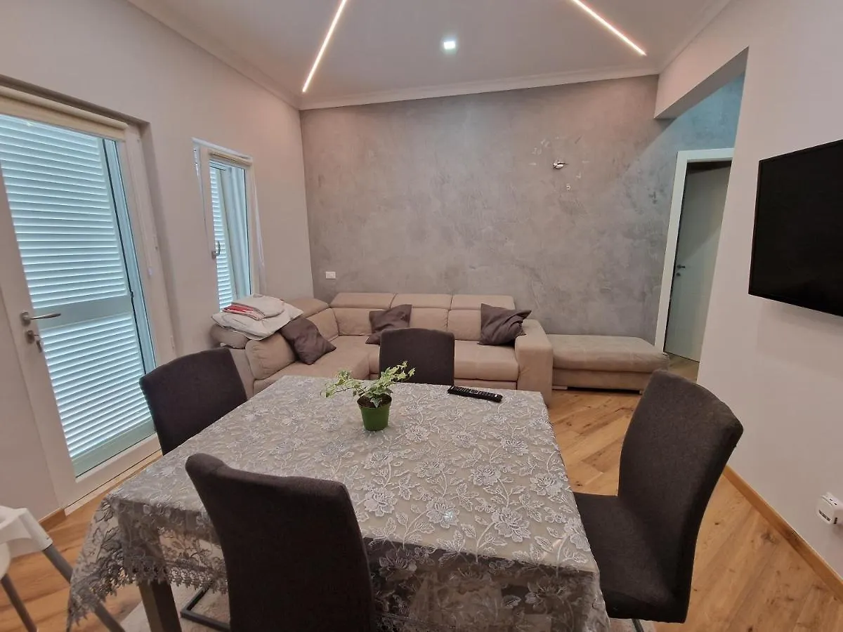 Casa Vacanza Marina Di Pisa 0*,  Italia